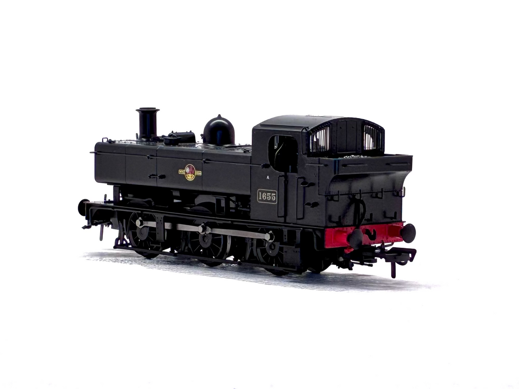 Rapido Trains UK MR-304B Class 16xx Pannier 0-6-0PT 1655 in BR black with late crest