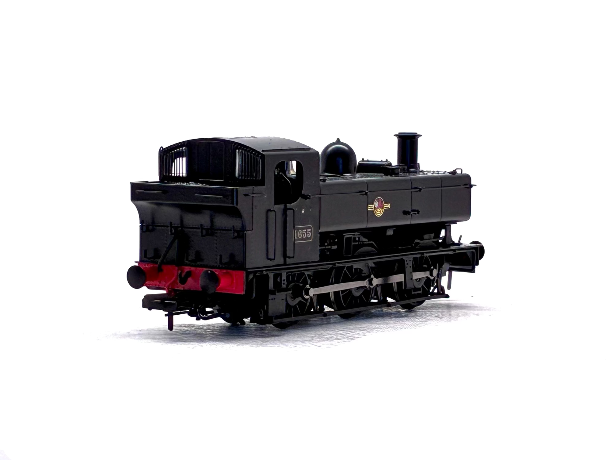 Rapido Trains UK MR-304B Class 16xx Pannier 0-6-0PT 1655 in BR black with late crest
