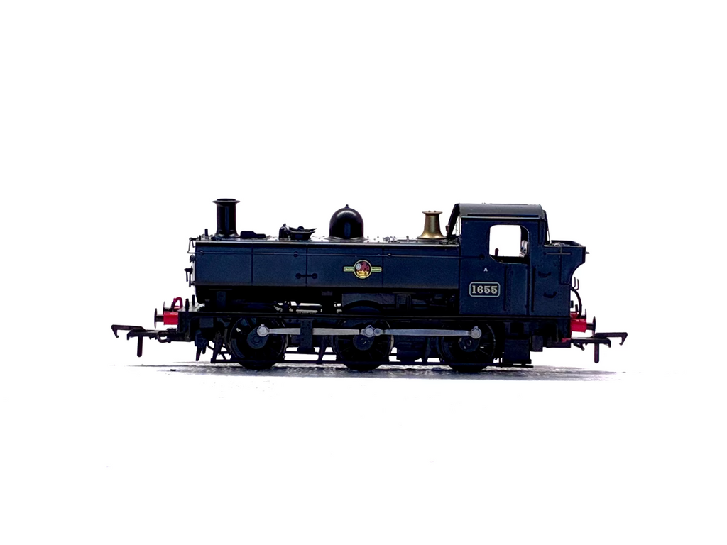 Rapido Trains UK MR-304B Class 16xx Pannier 0-6-0PT 1655 in BR black with late crest