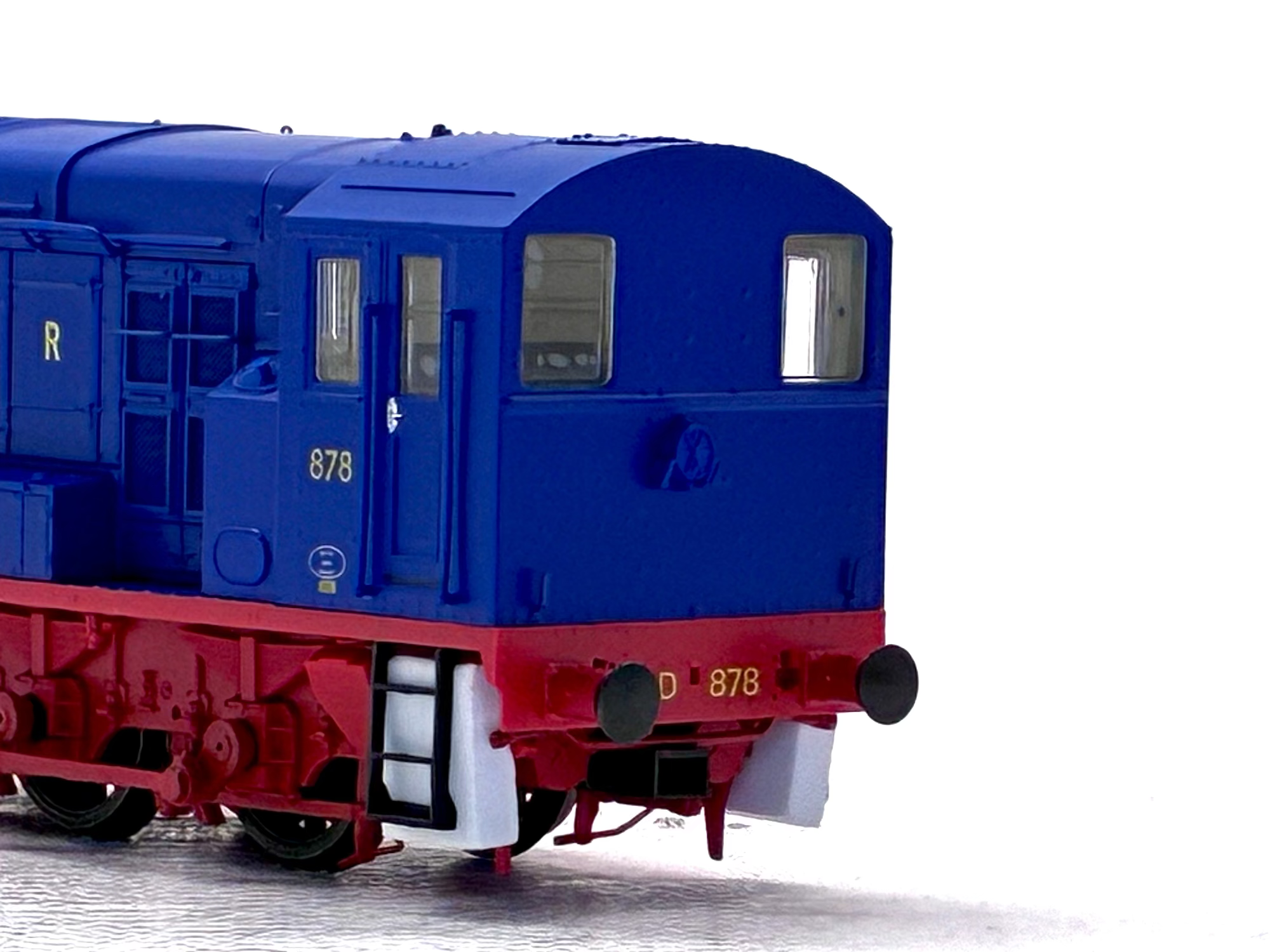 Model Rail Magazine MR-502 Class 11 878 'Basra' in Longmoor Military Railway blue