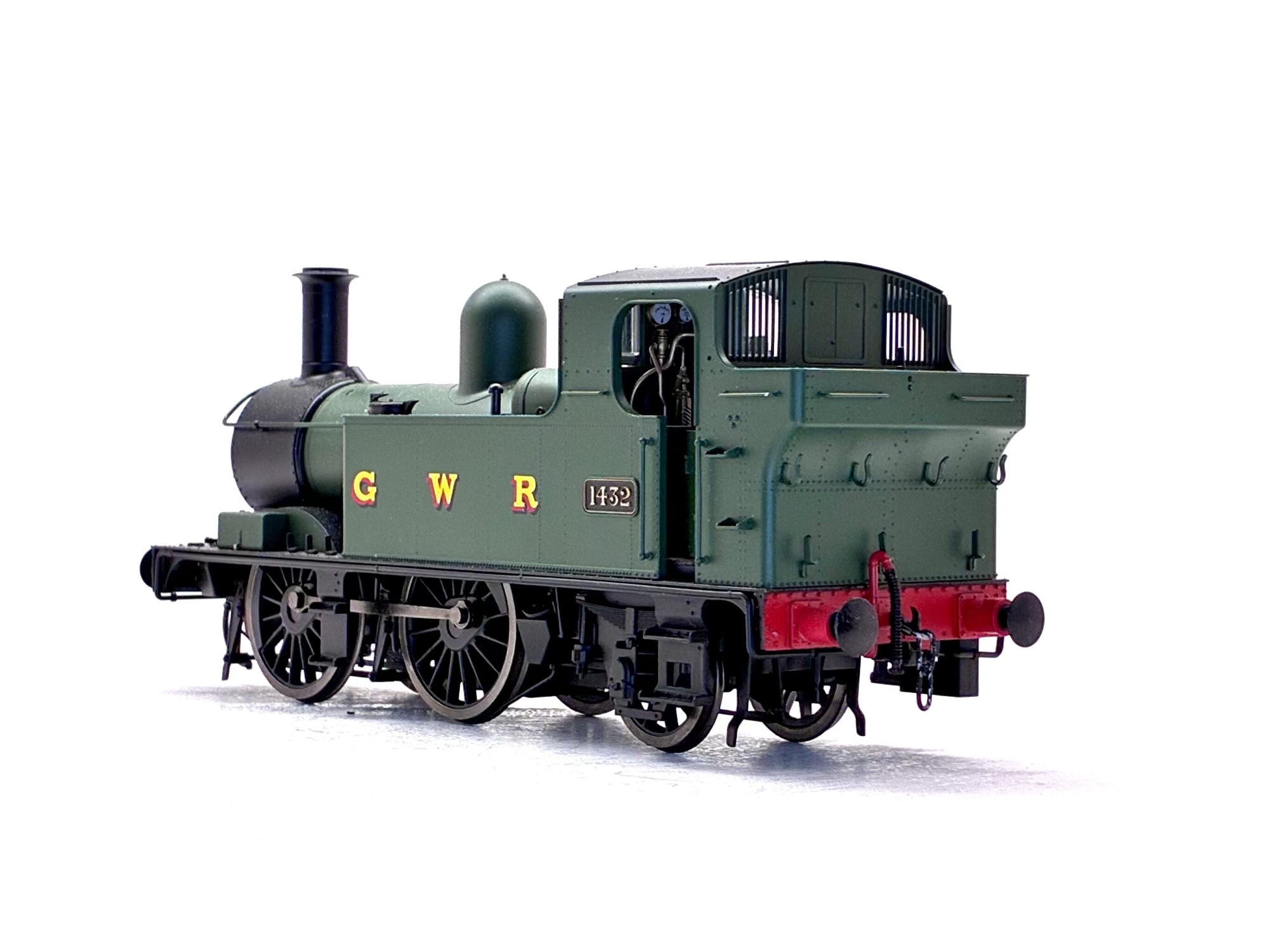 Dapol 7S-006-020 Class 14xx 0-4-2T 1432 in GWR unlined green with G W R lettering