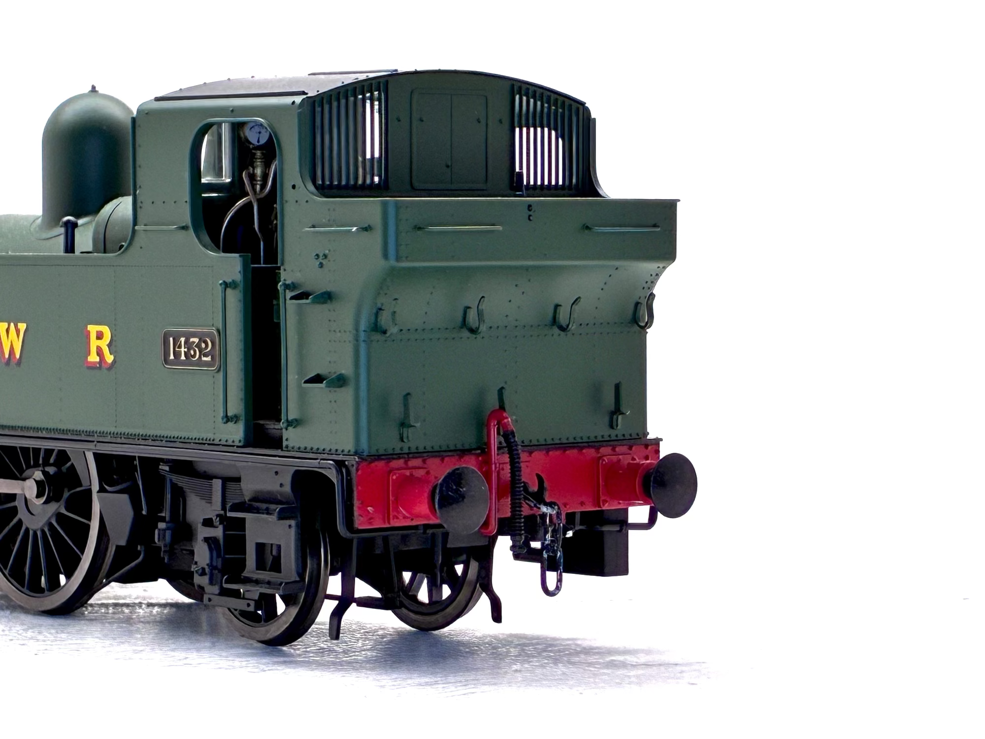 Dapol 7S-006-020 Class 14xx 0-4-2T 1432 in GWR unlined green with G W R lettering