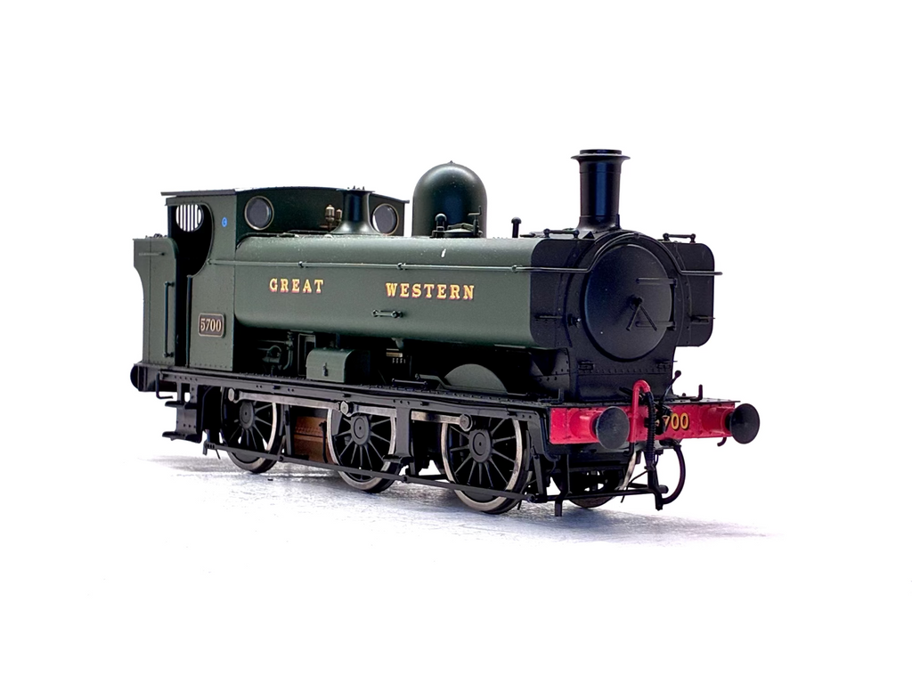 Dapol 7S-007-002 Class 57xx 0-6-0PT pannier 5700 in Great Western Green