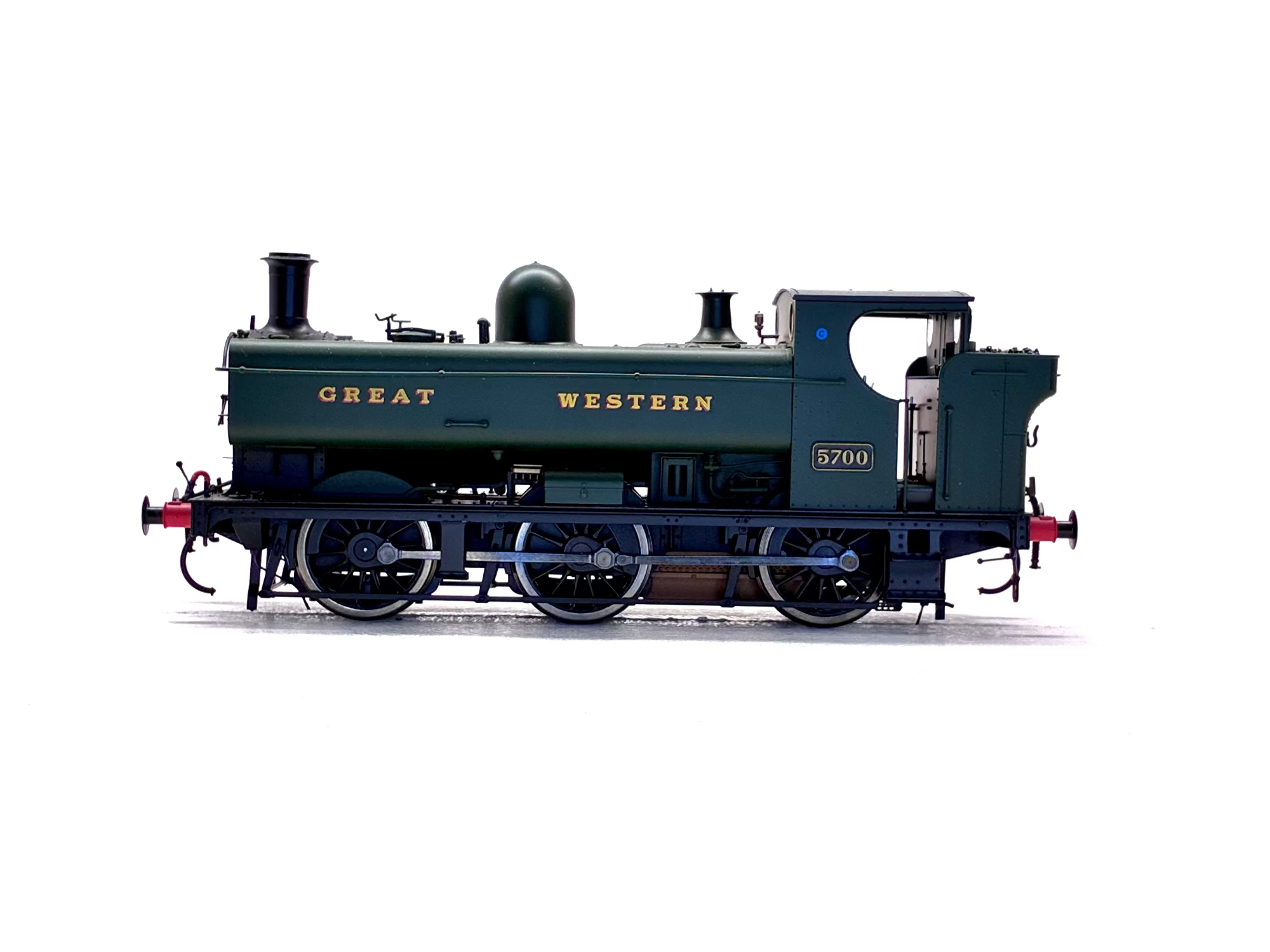 Dapol 7S-007-002 Class 57xx 0-6-0PT pannier 5700 in Great Western Green