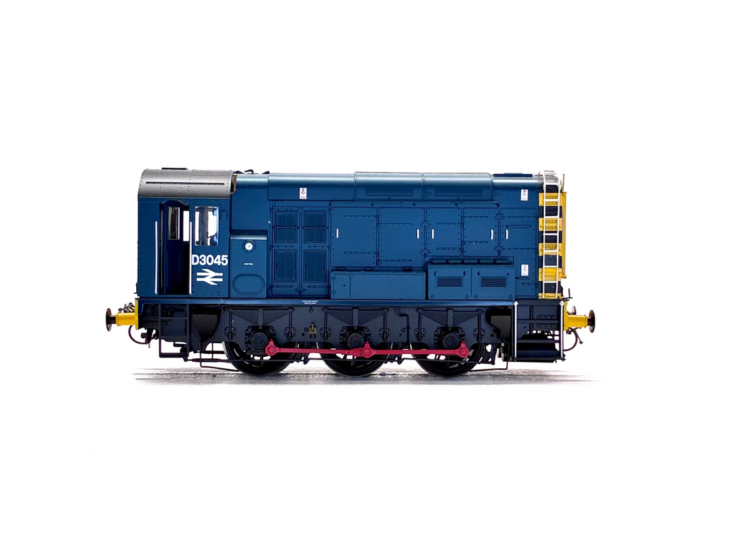 Dapol 7D-008-002 Class 08 shunter D3045 in BR blue with wasp stripes