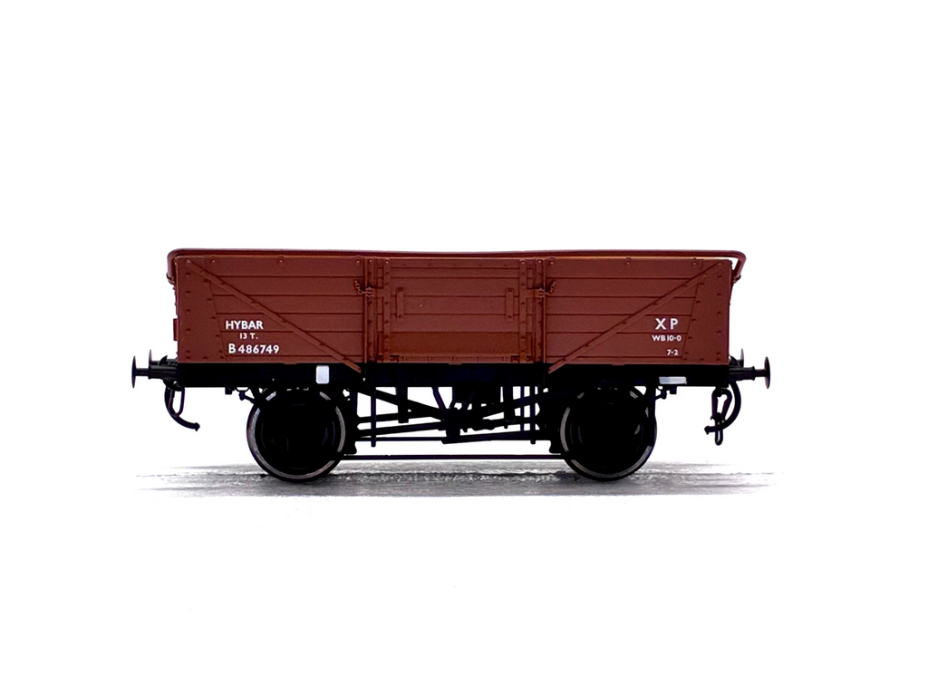 Dapol 7F-053-008 5-plank open wagon Dia. 44 in BR bauxite - B486749