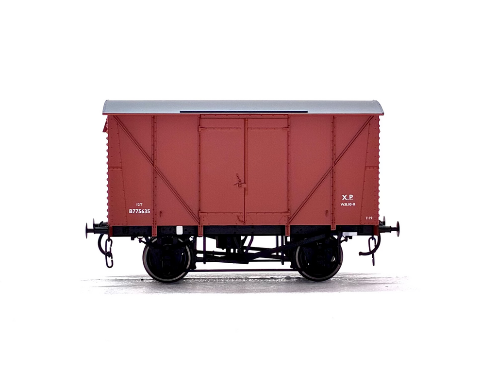 Dapol 7F-056-002 12-ton van with plywood sides in BR bauxite B775635