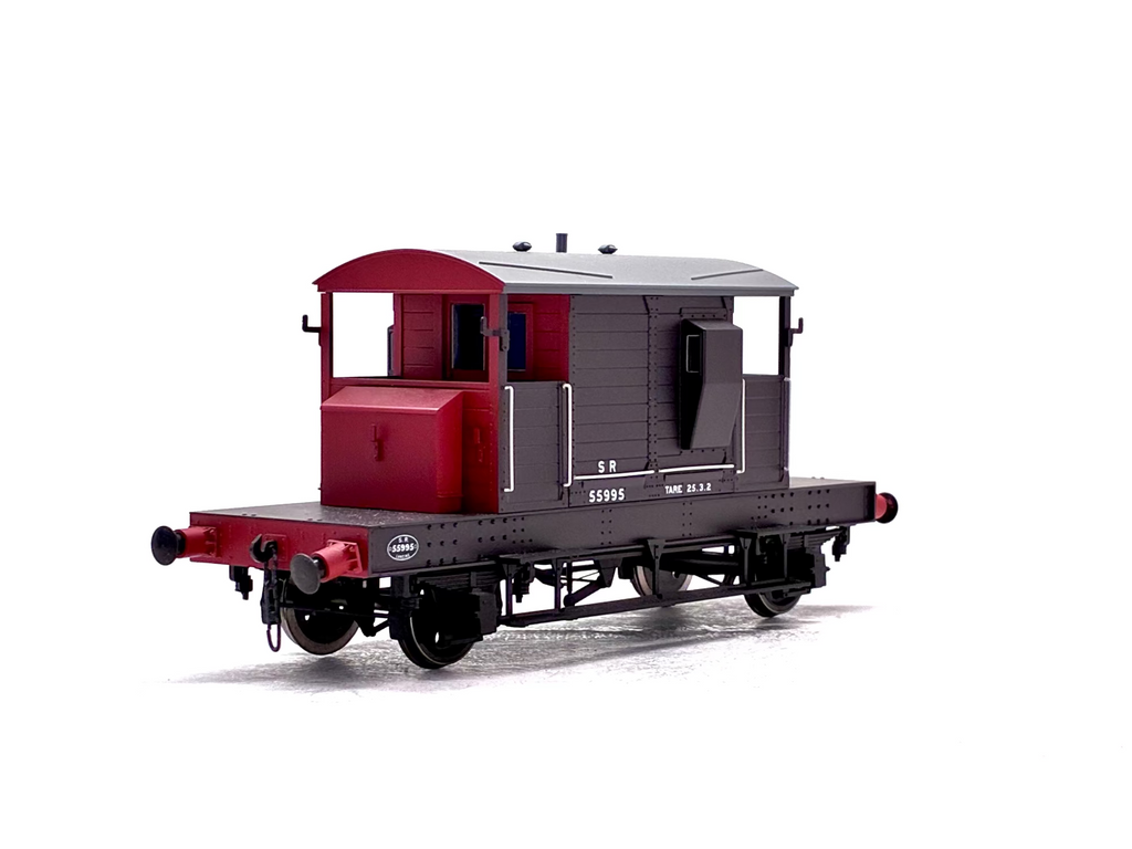 Dapol 7F-100-001 25-ton 'Pillbox' brake van in SR brown & red with small lettering 55995