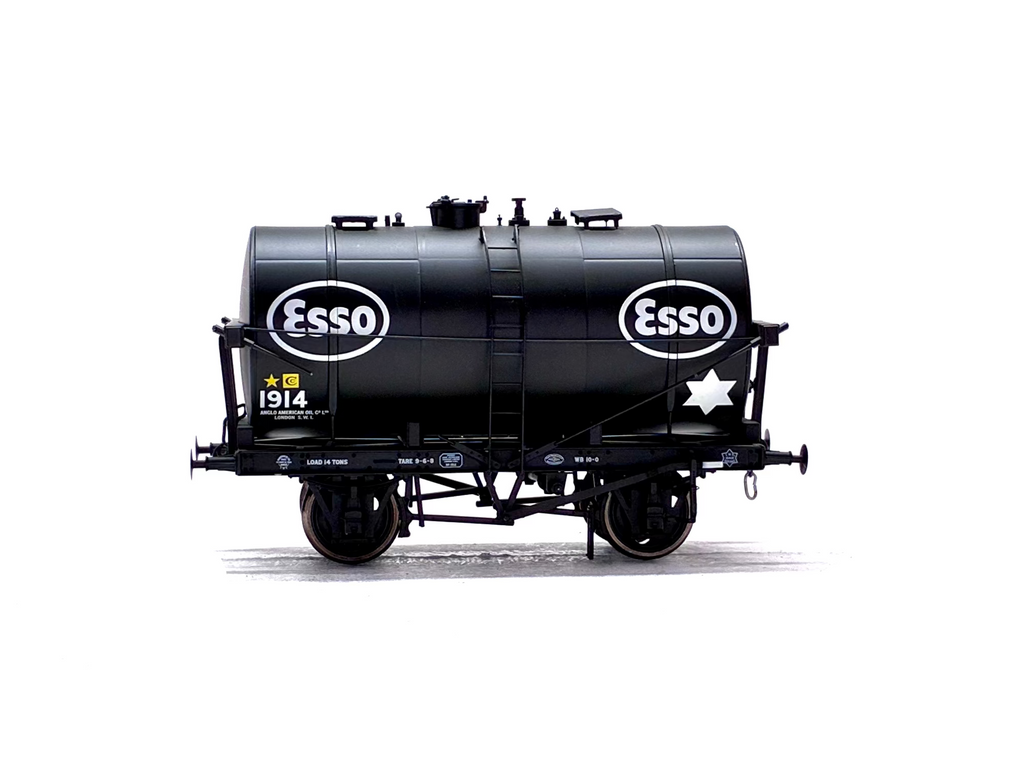 Dapol 7F-059-004 14-ton Type B tank wagon "Esso" black 1914