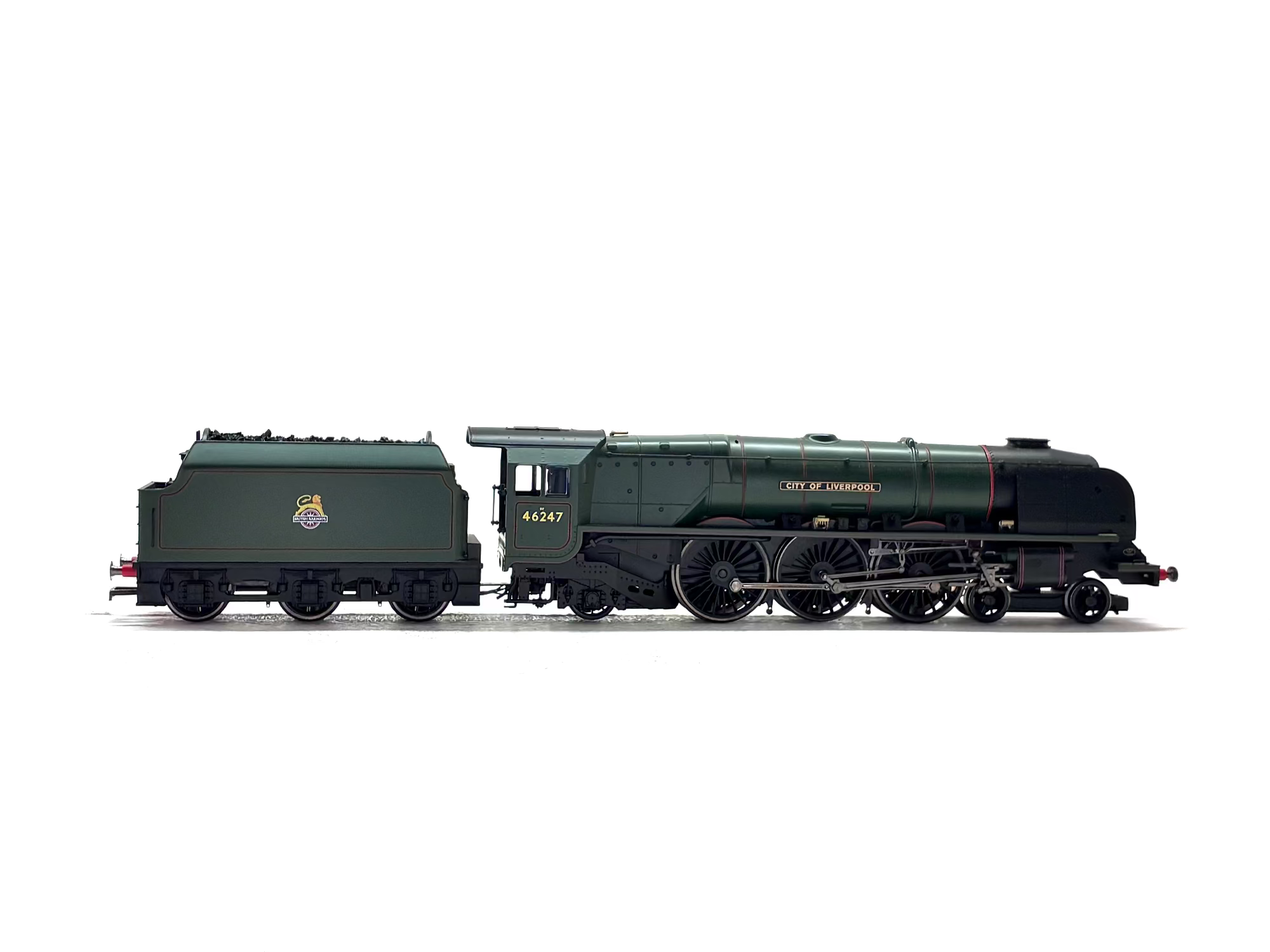 Hornby R3195 Class 8P Duchess 4-6-2 46247 'City Of Liverpool' in BR Green with early emblem