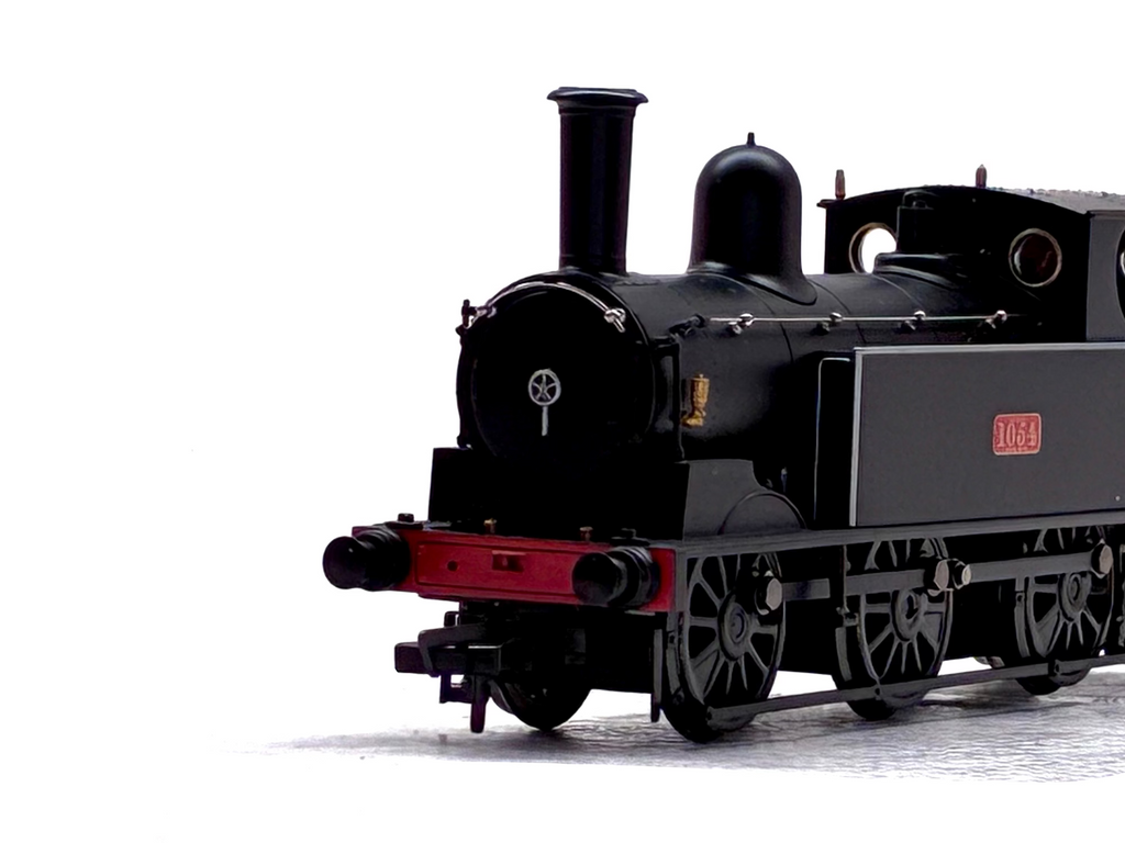 Bachmann Branchline 35-050 LNWR 0-6-2T Webb Coal tank 1054 in LNWR plain black - as preserved