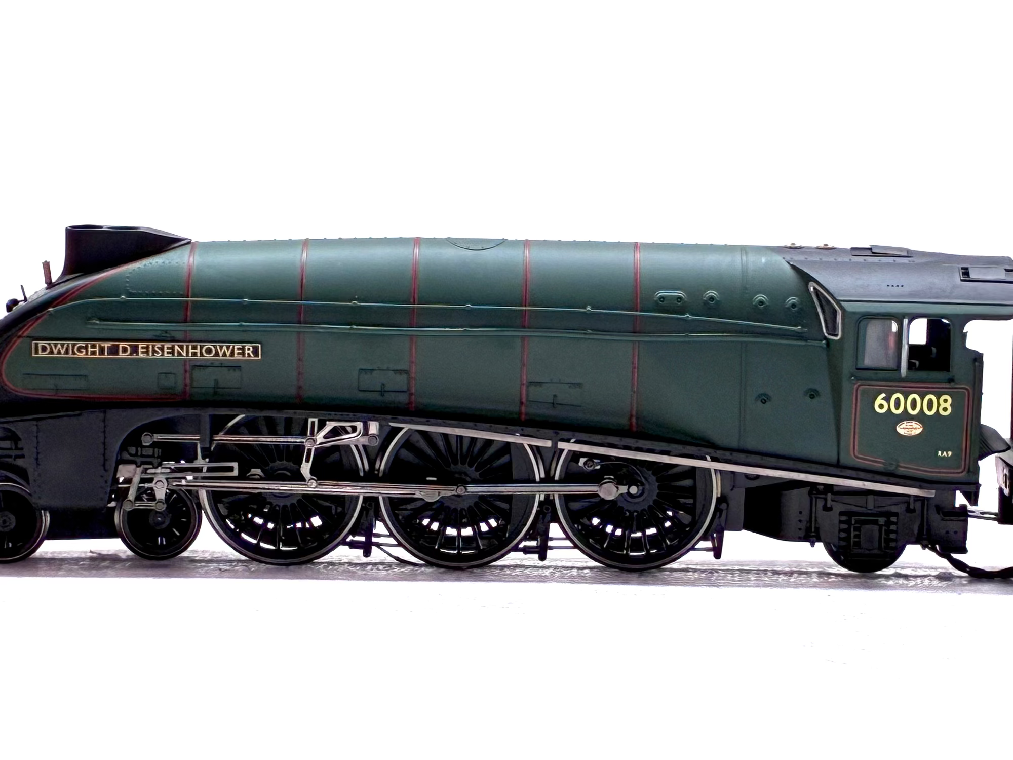 Hornby R3255 Class A4 4-6-2 60008 "Dwight D. Eisenhower" in BR Green with late crest with etched nameplates The Great Goodbye