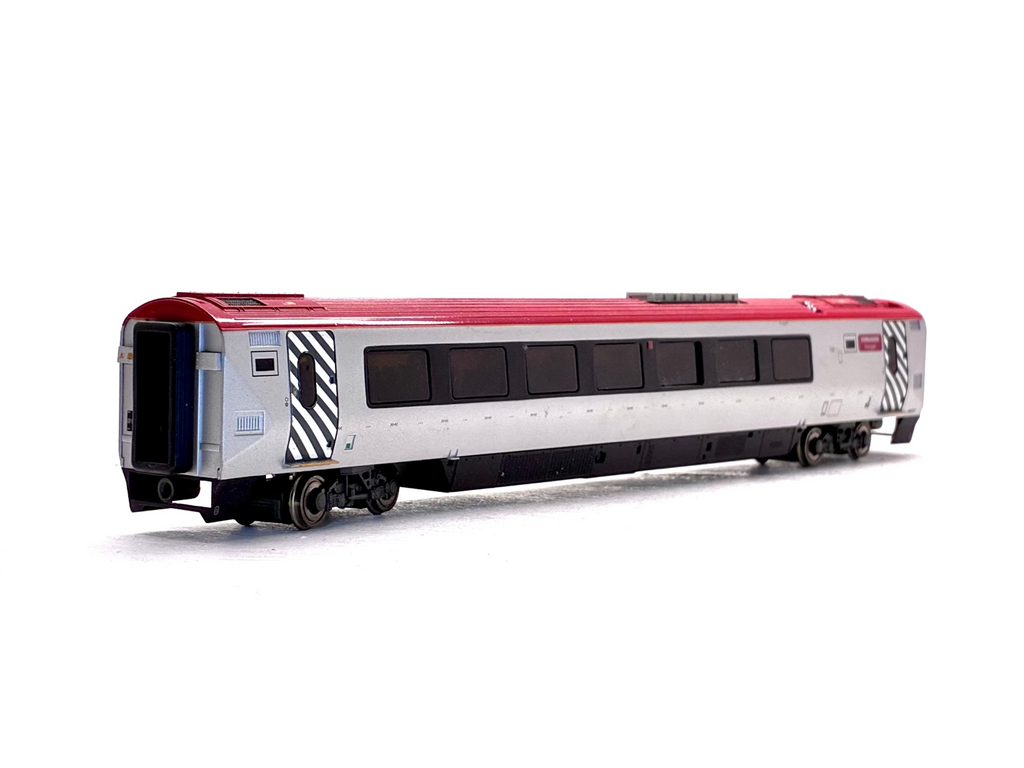 Bachmann Branchline 30-625 Class 220 Virgin Voyager NT3 centre coach "Bombadier Voyager" 60217
