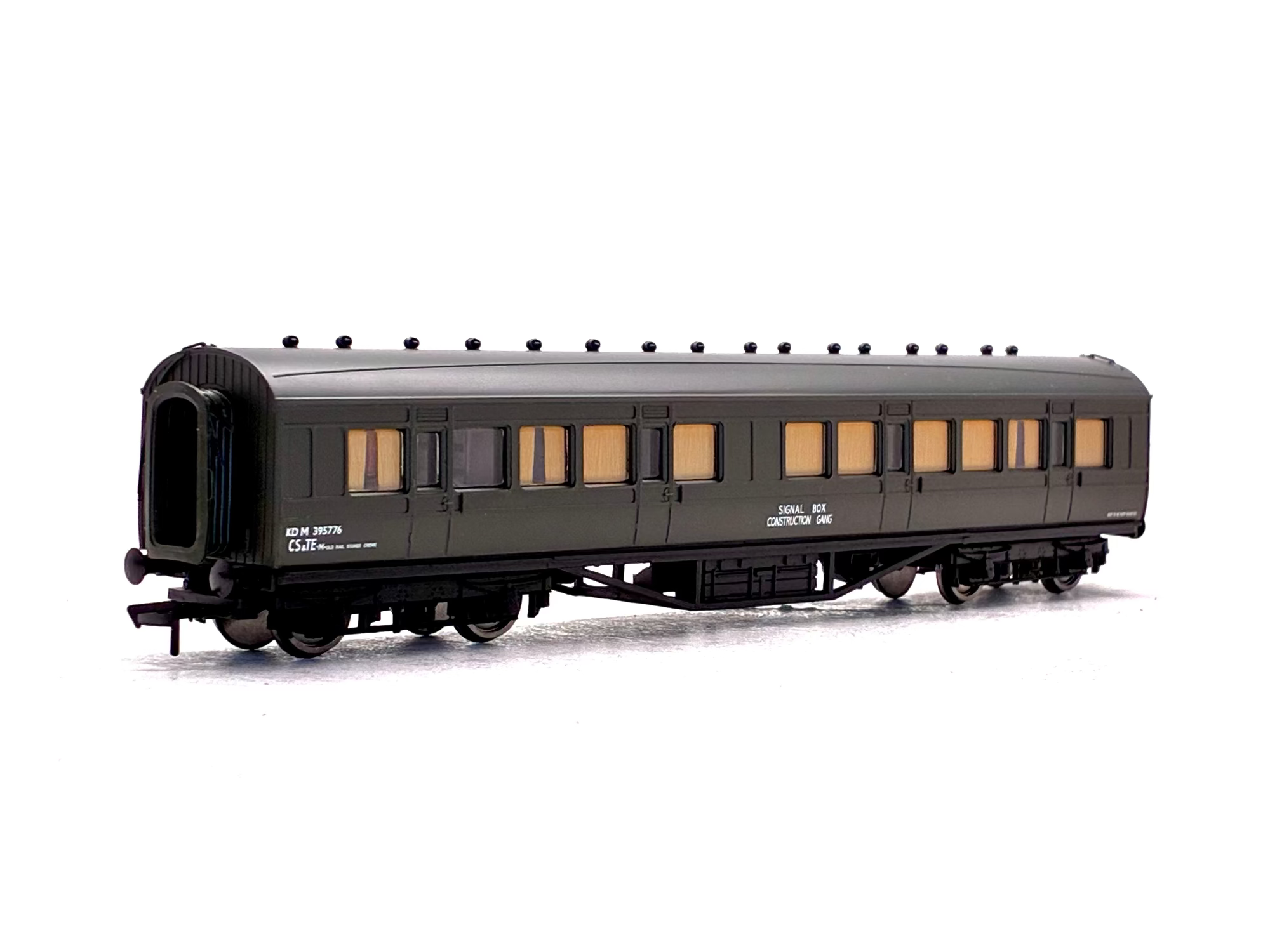 Bachmann Branchline 34-253 Period I 57ft ex-LMS composite coach in BR departmental olive green 'Signals'