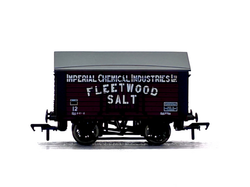 Bachmann Branchline 33-179A 10 ton salt wagon 12 in "ICI / Fleetwood Salt" livery