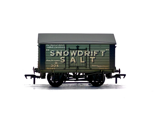 Bachmann Branchline 33-182A 10 ton covered salt van "Snowdrift Salt" weathered
