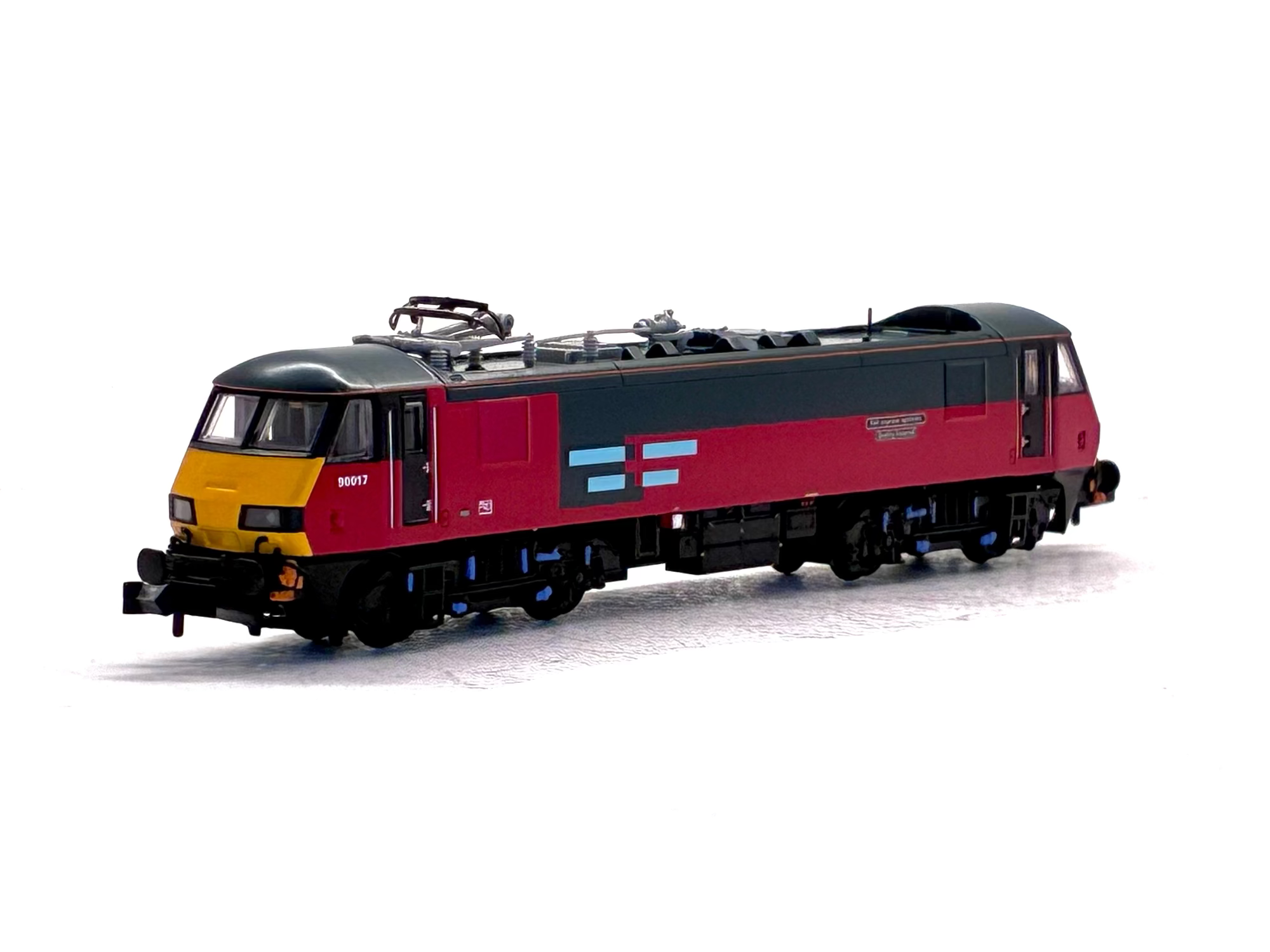 Graham Farish N gauge 371-782A Class 90 90017 'Rail Express Systems Quality Assured' red and black locomotive back view