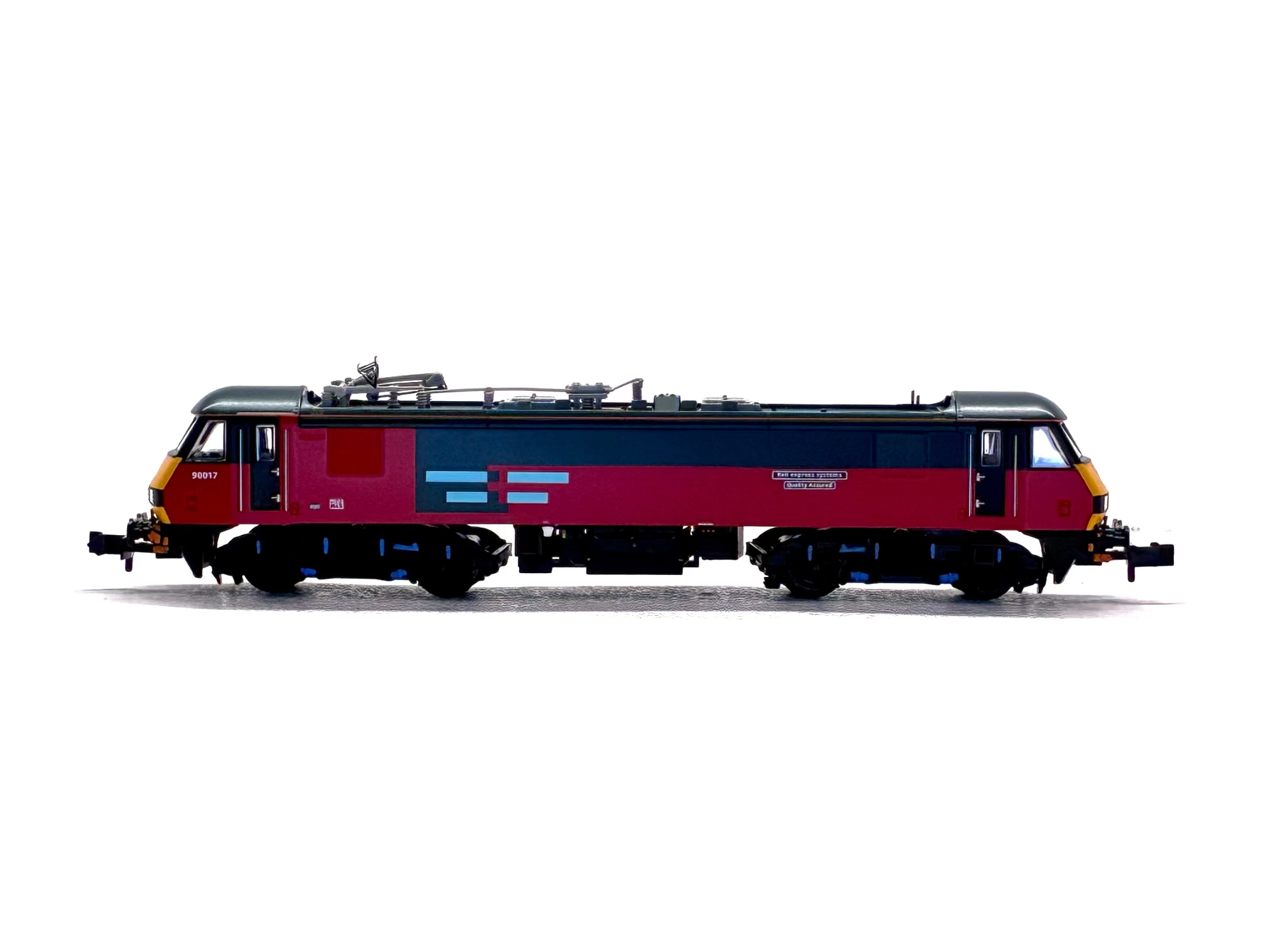 Graham Farish N gauge 371-782A Class 90 90017 'Rail Express Systems Quality Assured' red and black locomotive side view