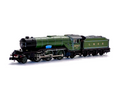 Graham Farish N Gauge 372-611 LNER V2 4843 Kings Own Yorkshire Light Infantry green steam locomotive front view