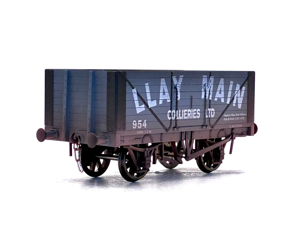 Dapol O Guage Llay Main Collieries Wagon front view