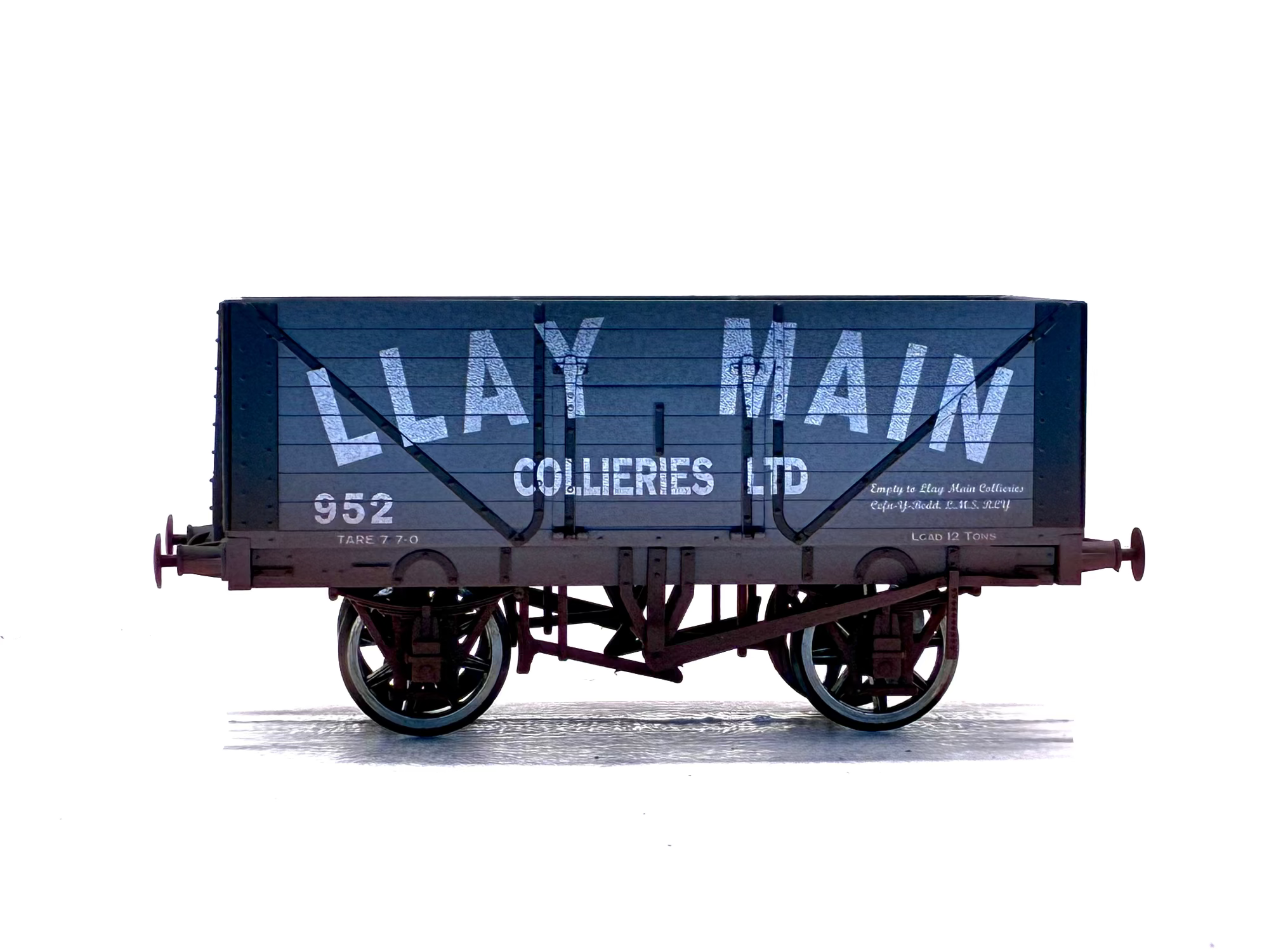 Dapol O Guage Llay Main Collieries Weathered side view