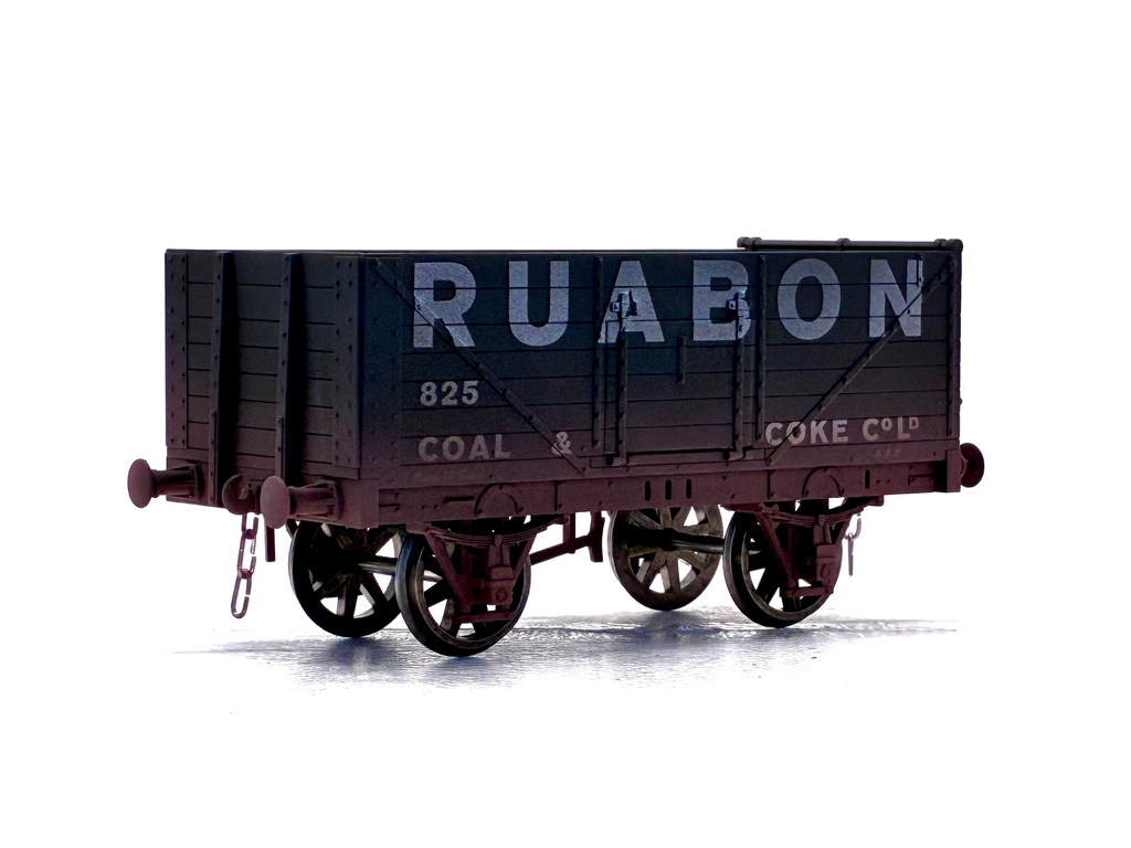 Dapol O Guage Ruabon Coal & Coke Ltd weathered Front back view