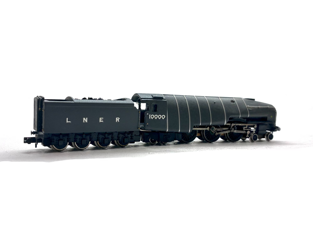 Hand-built N Gauge Hush Hush steam locomotive model finished in grey livery.