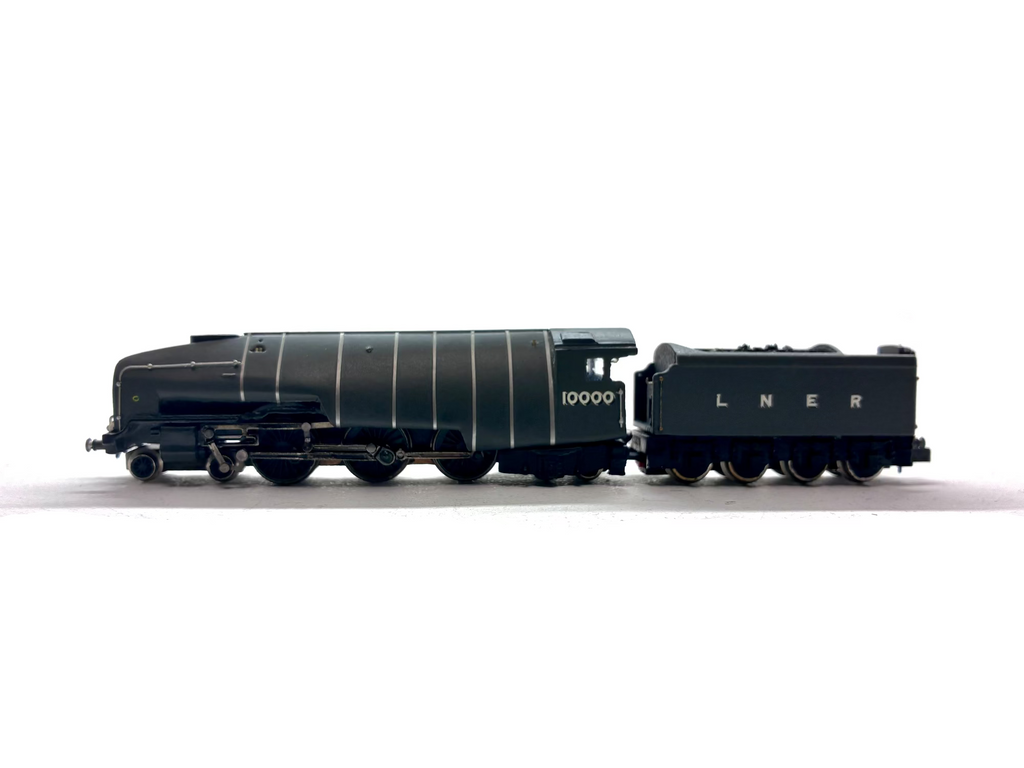 Hand-built N Gauge Hush Hush steam locomotive model finished in grey livery.