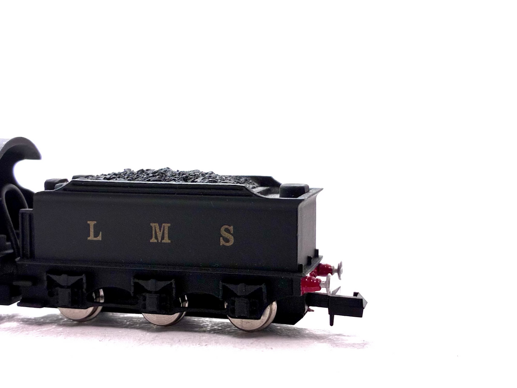 Union Mills 9032UM Class G2 0-8-0 steam locomotive No. 9032 in LMS plain black livery, pre-owned and boxed, N Gauge.