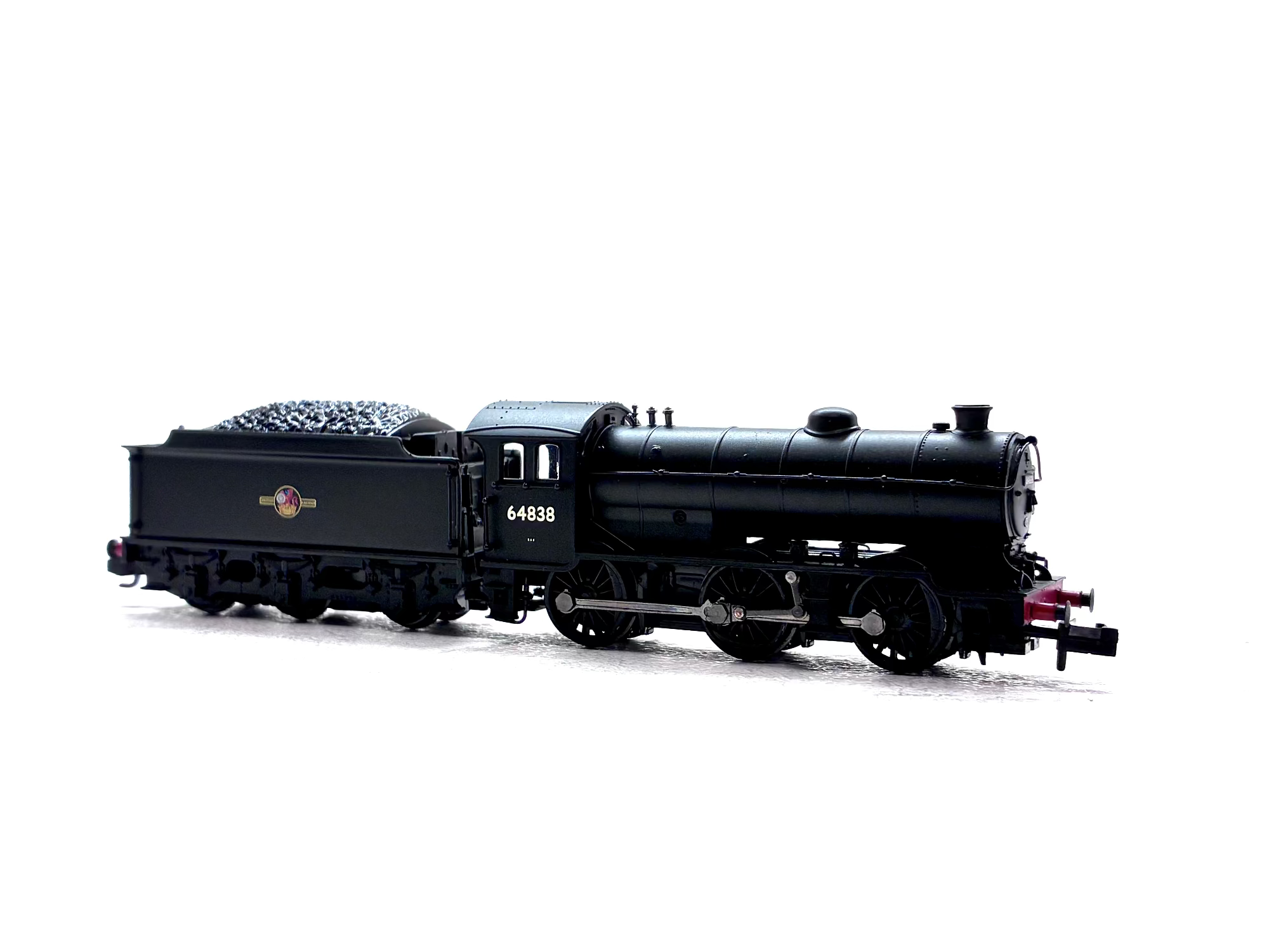 Graham Farish 372-402 Class J39 0-6-0 steam locomotive No. 64838 in BR black livery, pre-owned and boxed, N Gauge.