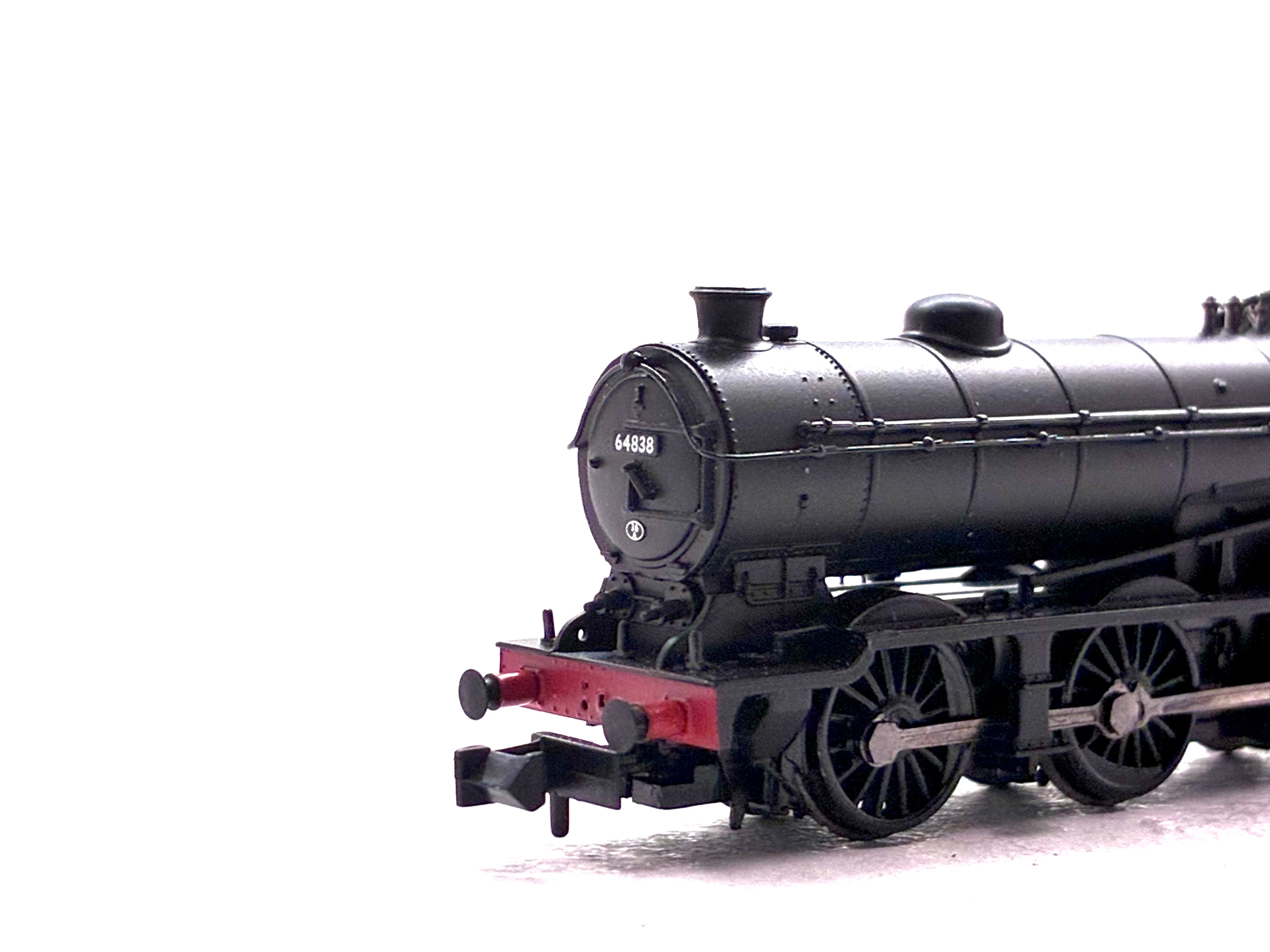 Graham Farish 372-402 Class J39 0-6-0 steam locomotive No. 64838 in BR black livery, pre-owned and boxed, N Gauge.