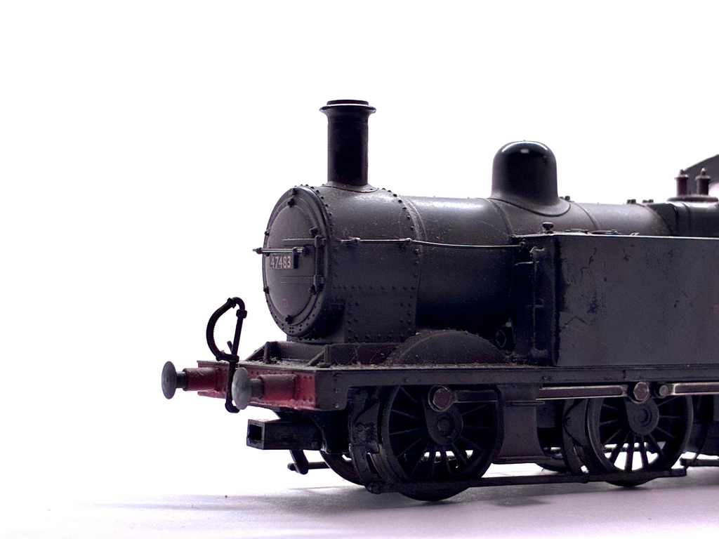 Bachmann Branchline 32-230 Class 3F Fowler Jinty 0-6-0 tank locomotive No. 47483 in weathered BR black livery with early emblem, pre-owned and unboxed, OO Gauge.