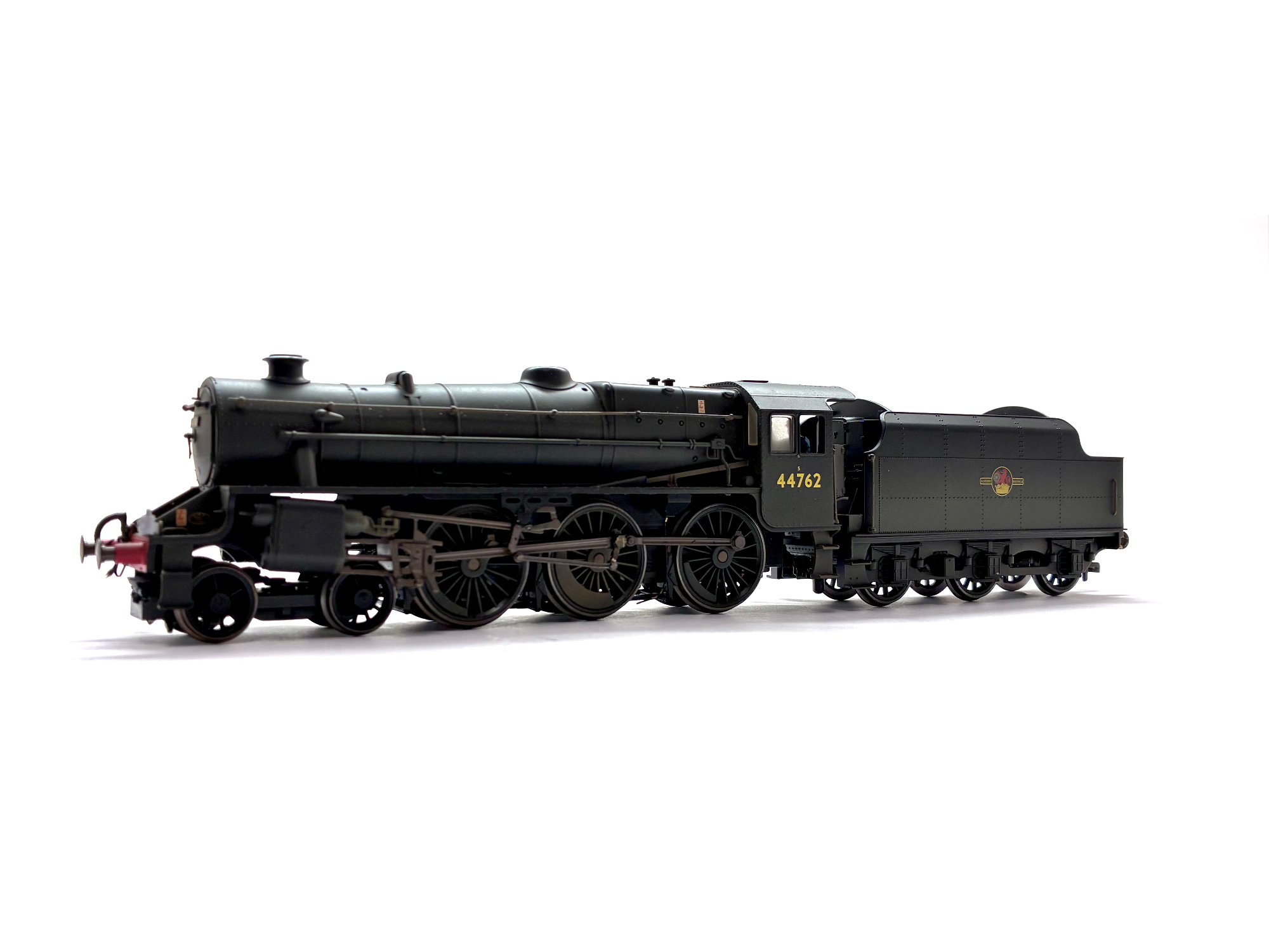 Hornby R2360 Class 5 Black 5 4-6-0 steam locomotive No. 44762 in weathered BR black livery with late crest, sound-fitted, pre-owned and unboxed, OO Gauge.