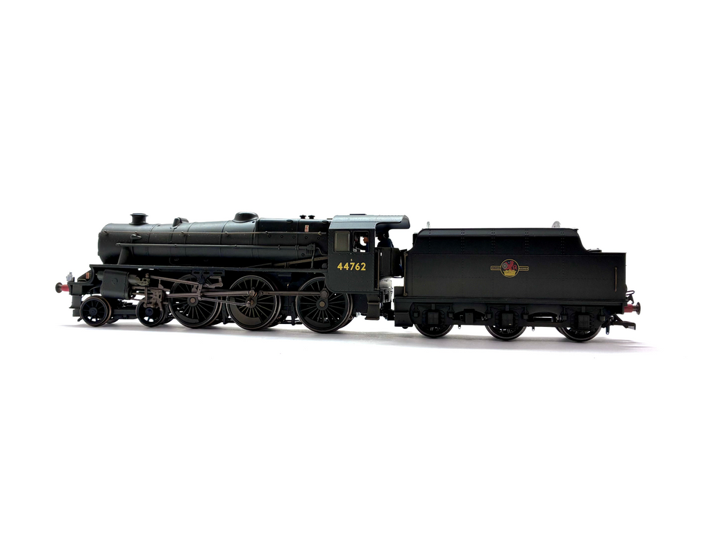 Hornby R2360 Class 5 Black 5 4-6-0 steam locomotive No. 44762 in weathered BR black livery with late crest, sound-fitted, pre-owned and unboxed, OO Gauge.