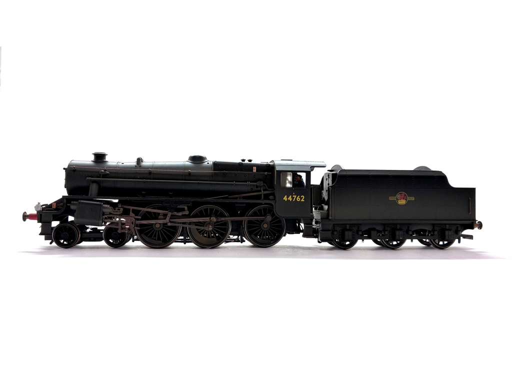 Hornby R2360 Class 5 Black 5 4-6-0 steam locomotive No. 44762 in weathered BR black livery with late crest, sound-fitted, pre-owned and unboxed, OO Gauge.
