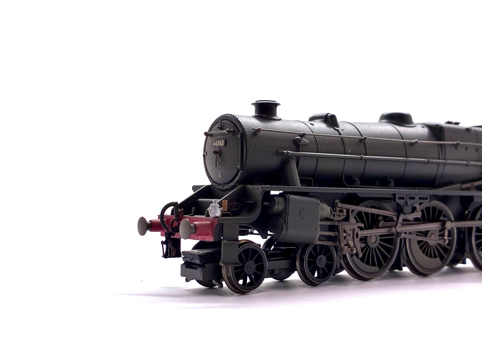 Hornby R2360 Class 5 Black 5 4-6-0 steam locomotive No. 44762 in weathered BR black livery with late crest, sound-fitted, pre-owned and unboxed, OO Gauge.