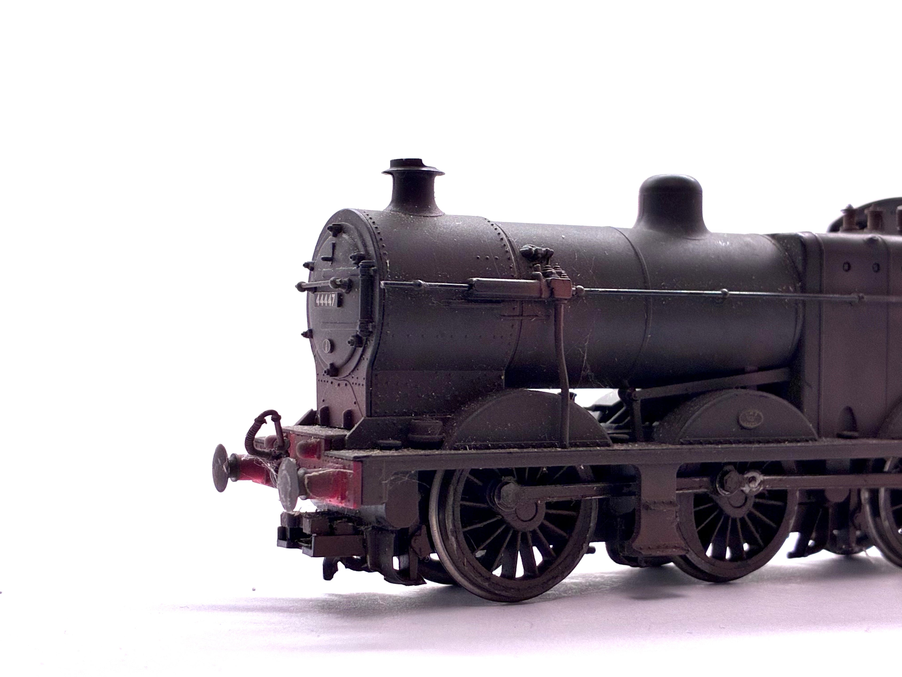 Hornby R2276 Class 4F 0-6-0 steam locomotive No. 44447 in BR black livery, pre-owned and unboxed, OO Gauge.