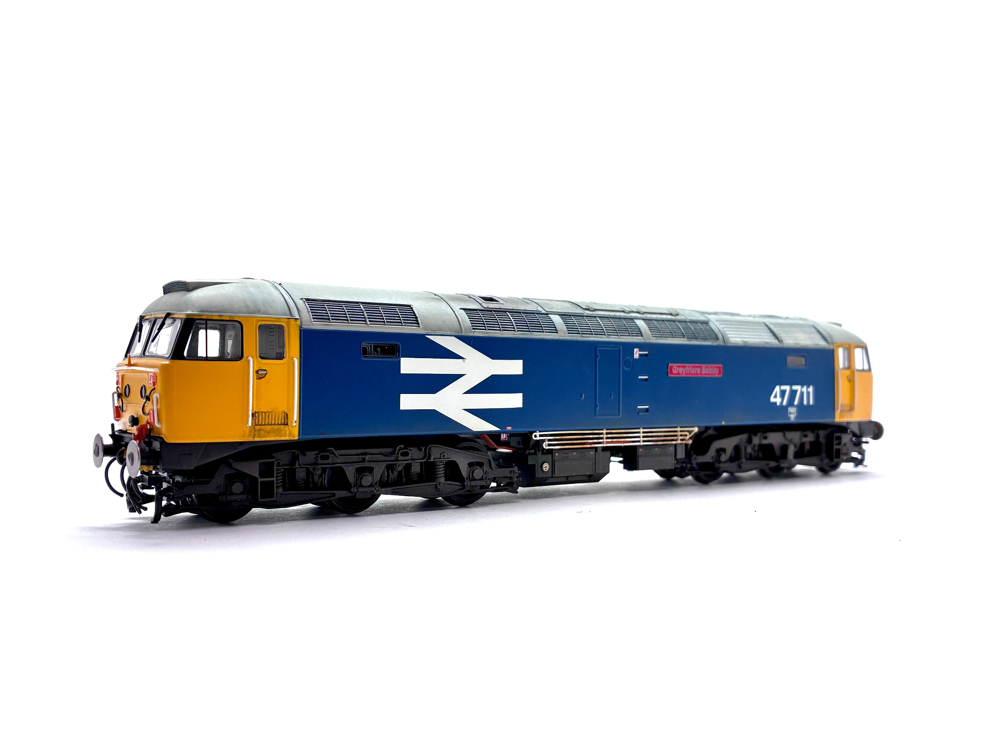 Bachmann Branchline 35-415 Class 47/7 diesel locomotive No. 47711 Greyfriars Bobby in BR large logo blue livery, new OO Gauge model.