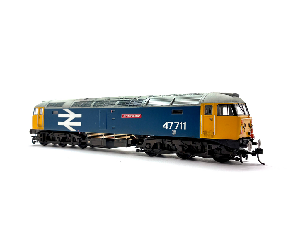 Bachmann Branchline 35-415 Class 47/7 diesel locomotive No. 47711 Greyfriars Bobby in BR large logo blue livery, new OO Gauge model.