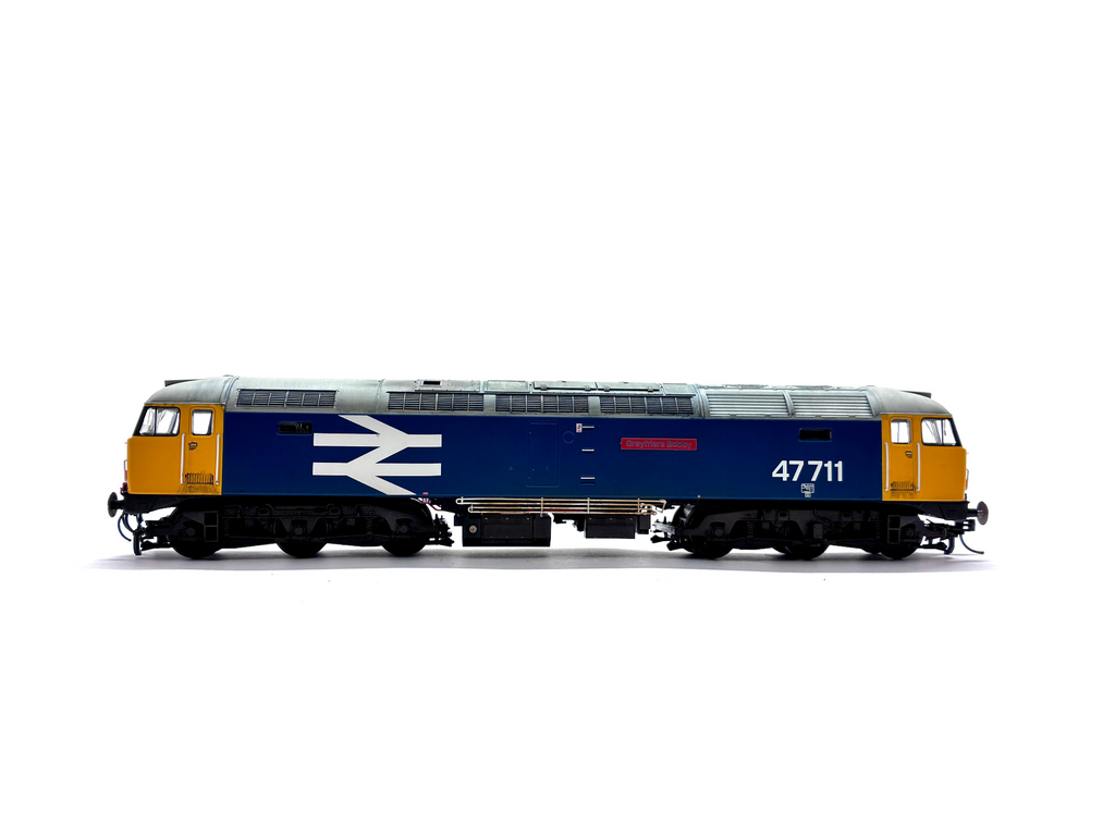 Bachmann Branchline 35-415 Class 47/7 diesel locomotive No. 47711 Greyfriars Bobby in BR large logo blue livery, new OO Gauge model.