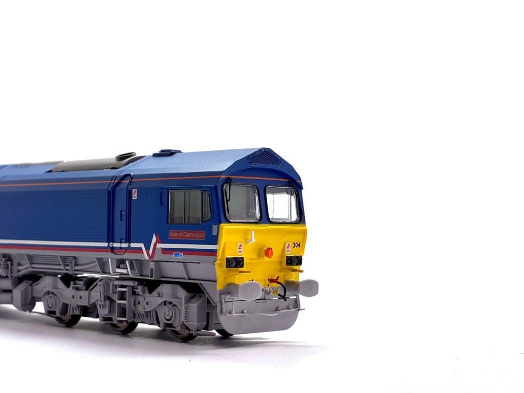Dapol 4D-005-003 Class 59/2 diesel locomotive No. 59204 Vale of Glamorgan in National Power blue livery, pre-owned, OO Gauge.