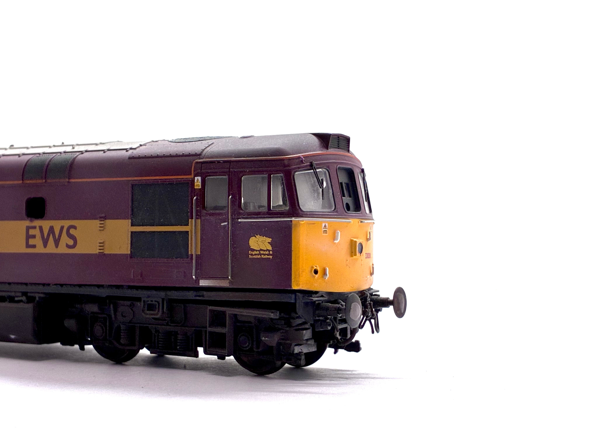 Heljan 3456 Class 33/0 diesel locomotive No. 33030 in weathered EWS maroon and gold livery, DCC-fitted, pre-owned and unboxed, OO Gauge.