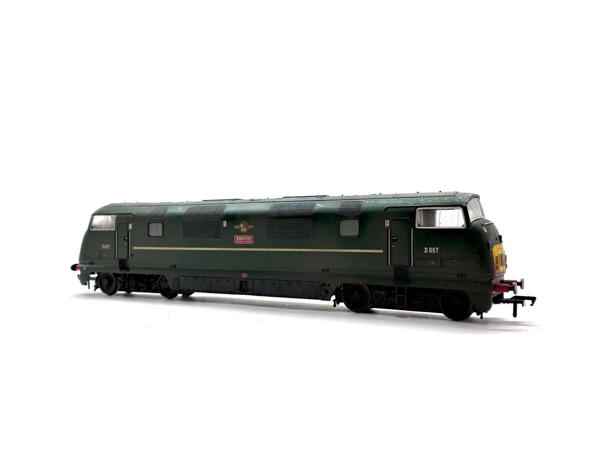 Bachmann Branchline 32-051DC Class 42 Warship diesel-hydraulic locomotive D867 Zenith in BR green with late crest, DCC sound-fitted, pre-owned and boxed, OO Gauge.