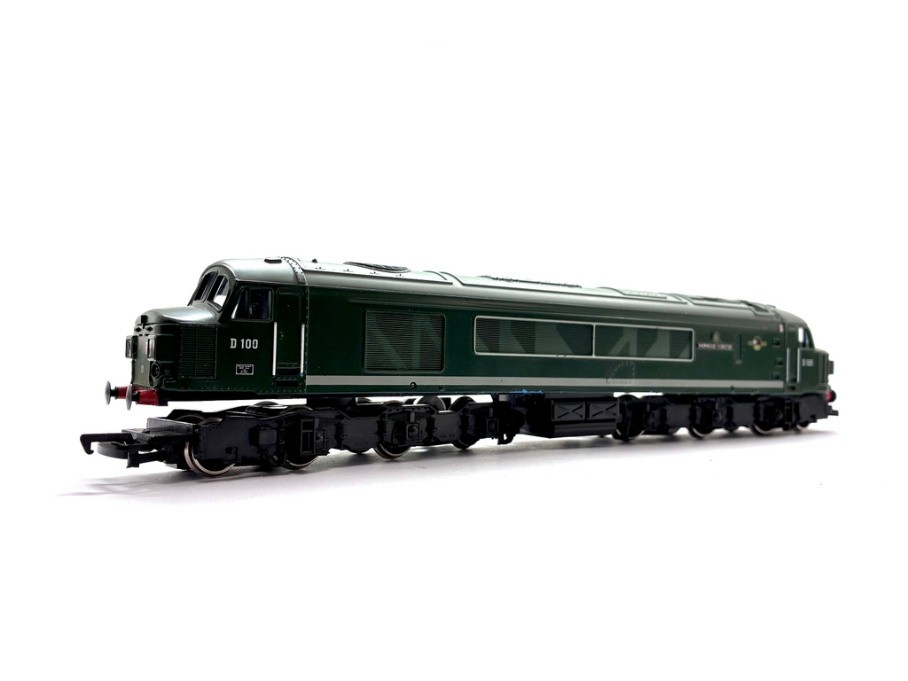 Mainline 37041 Class 45 diesel locomotive D100 Sherwood Forester in BR green livery, sound-fitted, pre-owned and boxed, OO Gauge.