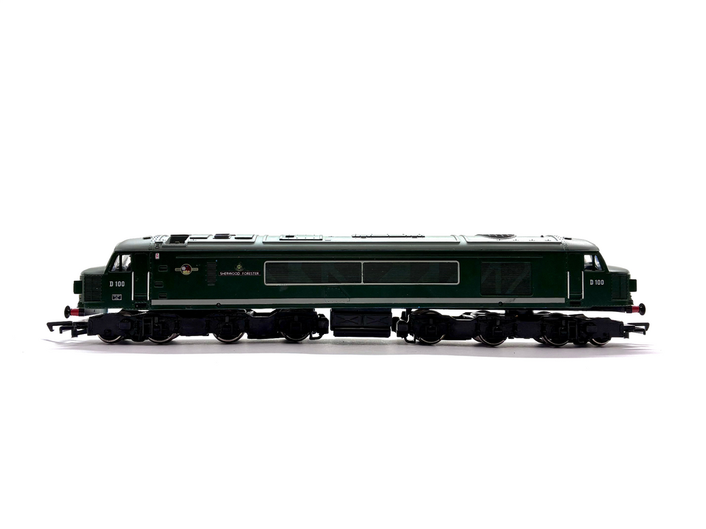 Mainline 37041 Class 45 diesel locomotive D100 Sherwood Forester in BR green livery, sound-fitted, pre-owned and boxed, OO Gauge.