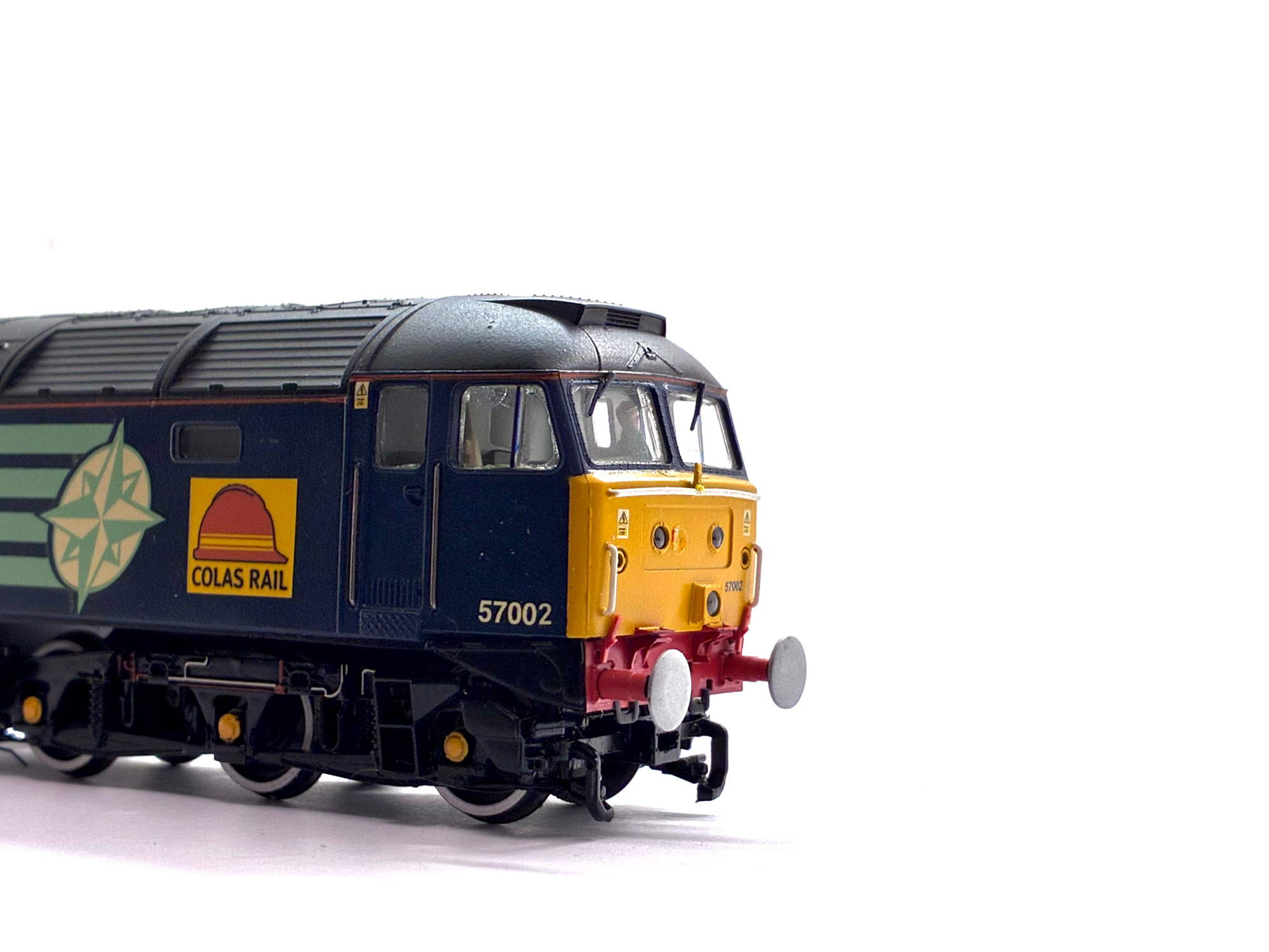 Bachmann Branchline 32-754 Class 57/0 diesel locomotive renumbered 57002 in Direct Rail Services blue livery, DCC ready, OO Gauge.