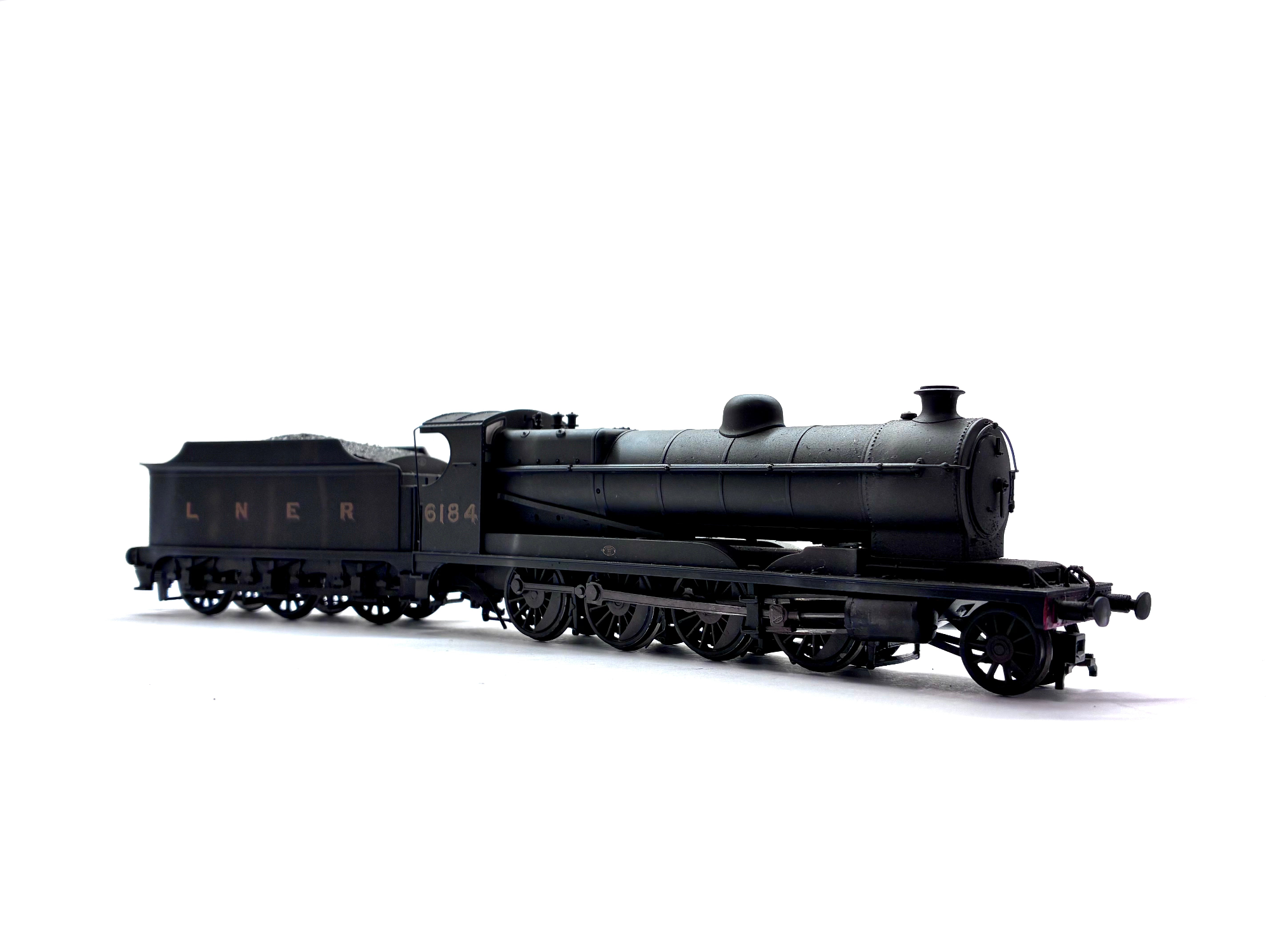 Bachmann Branchline 31-003A Class O4 Robinson 2-8-0 steam locomotive No. 6184 in LNER black livery, DCC-fitted, pre-owned and boxed, OO Gauge.