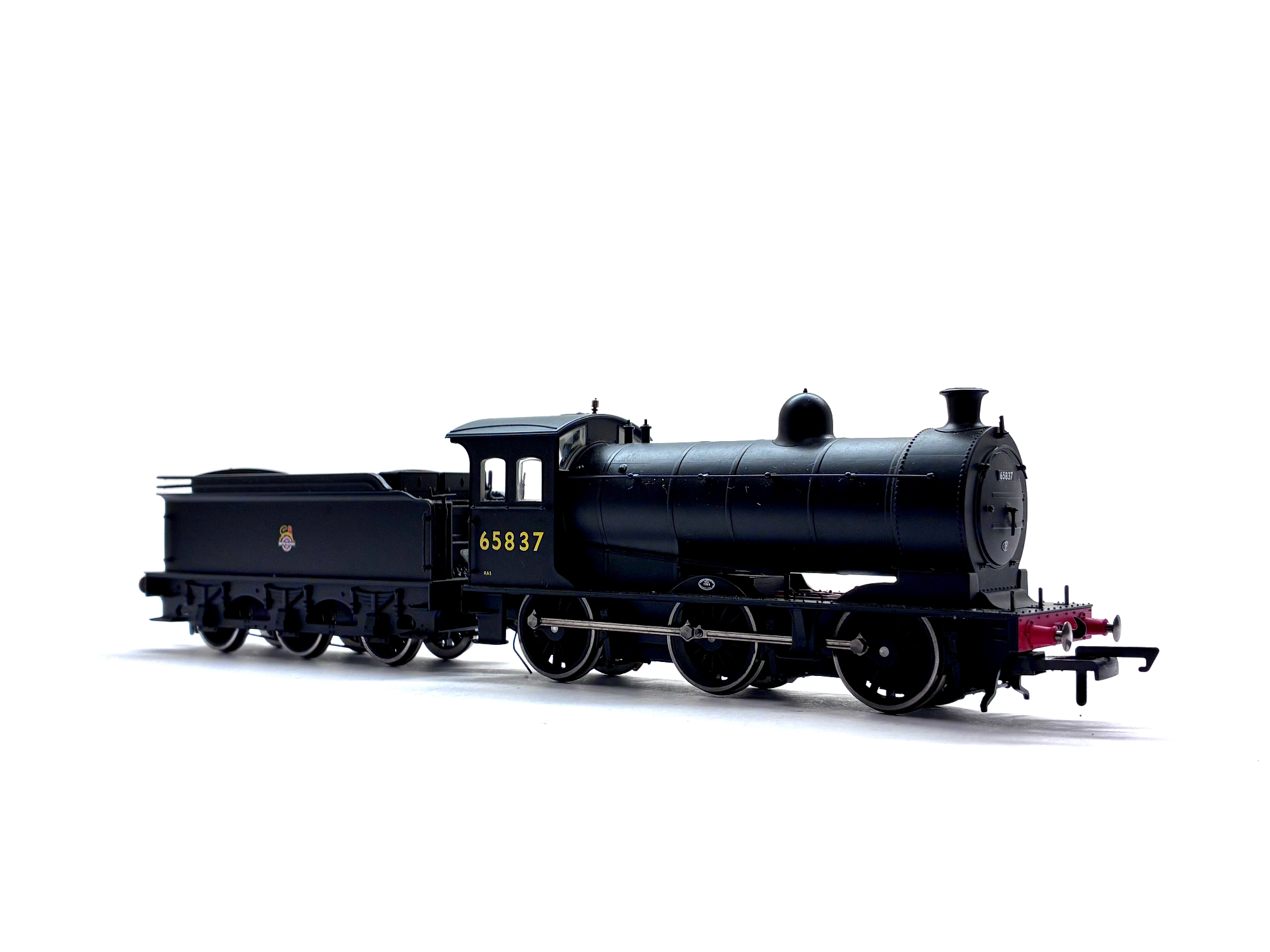 Oxford Rail OR76J27002 Class J27 0-6-0 steam locomotive No. 65837 in BR black livery, pre-owned and boxed, OO Gauge.