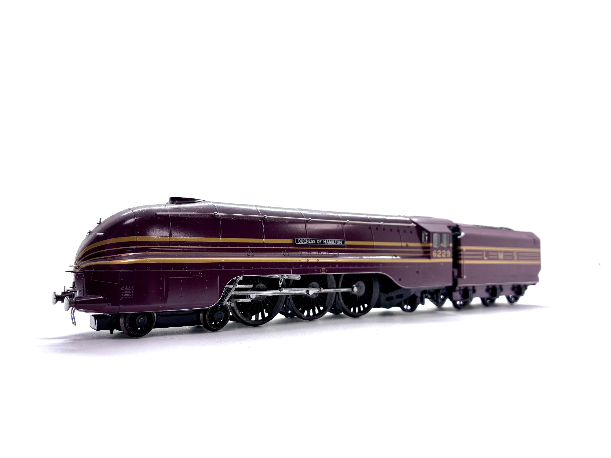 Hornby R3101 Coronation Class 4-6-2 steam locomotive No. 6229 Duchess of Hamilton in LMS maroon with gold stripes, DCC sound-fitted, pre-owned and boxed, OO Gauge.