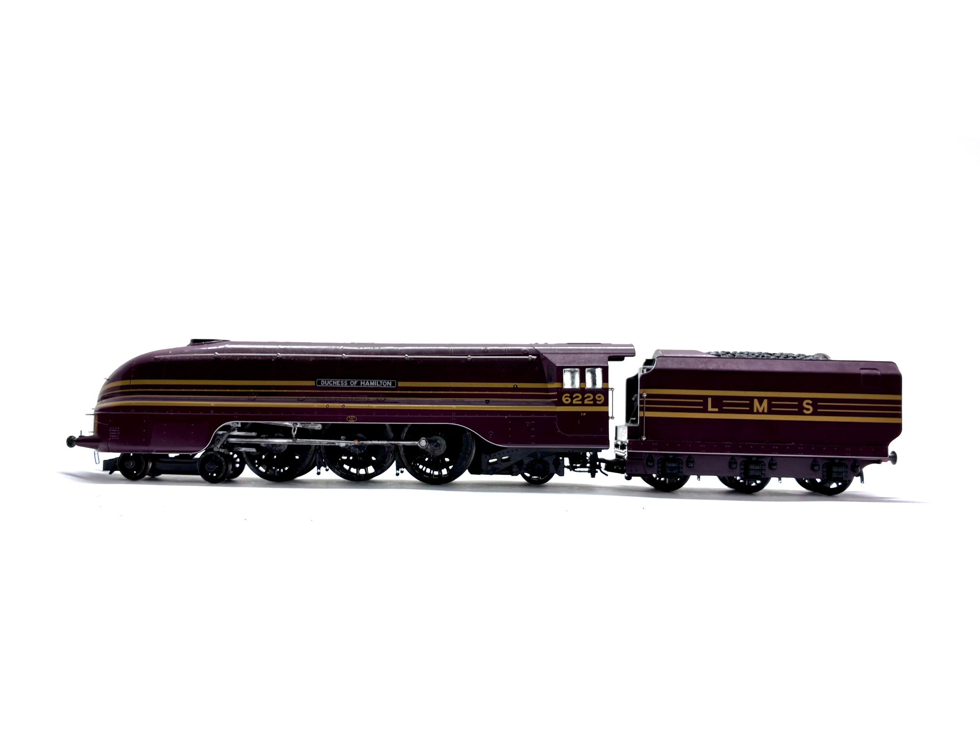 Hornby R3101 Coronation Class 4-6-2 steam locomotive No. 6229 Duchess of Hamilton in LMS maroon with gold stripes, DCC sound-fitted, pre-owned and boxed, OO Gauge.